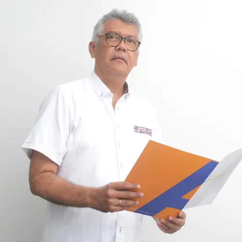 Eder Arrieta Pérez, contador público, especialista en derecho concursal en Arrieta & Asociados Consultores